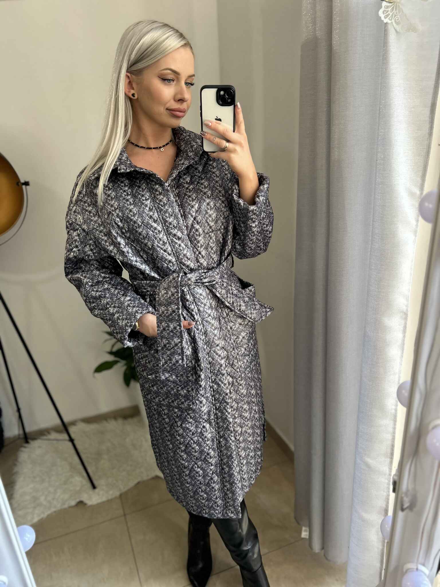 age00007 (1)_Easy-Resize.com